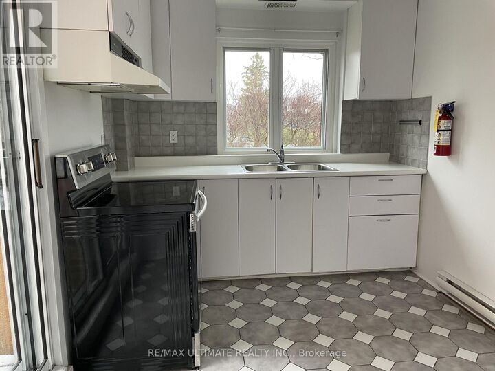 Property Photo:  229 Rusholme Road  ON M6H 2Y9 