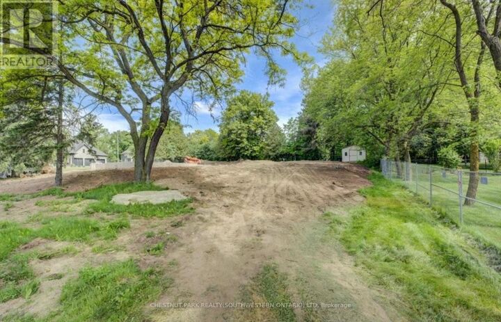 Property Photo:  416 Woolwich Street  ON N2K 2L3 