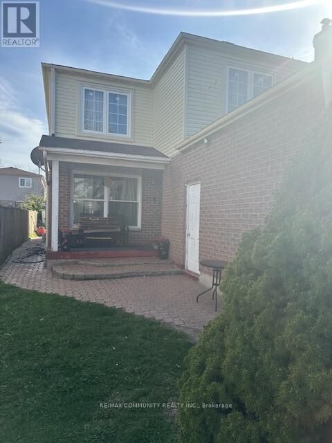 Property Photo:  53 Lady Bower Crescent  ON M1B 4R3 