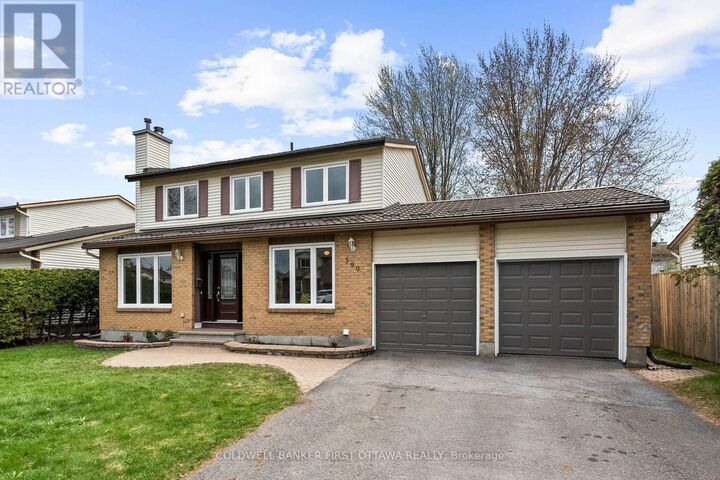 Property Photo:  390 Cloverheath Crescent  ON K1E 2R8 