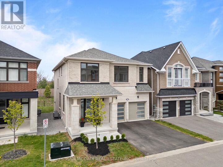 Property Photo:  99 Black Walnut Court  ON L4G 3X7 