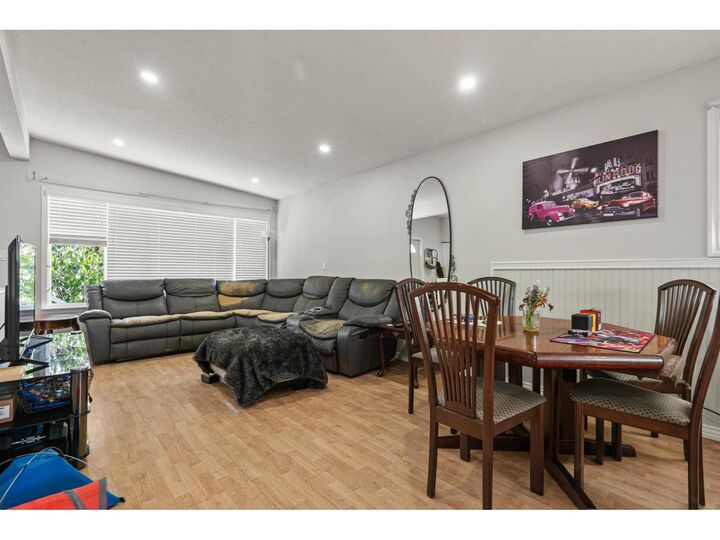 Property Photo:  46637 Andrews Avenue  BC V2P 2H9 