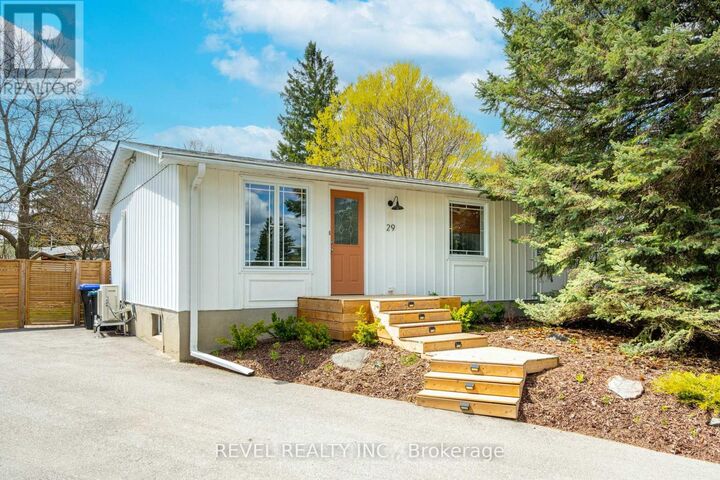 Property Photo:  29 Greenaway Street  ON L0G 1W0 