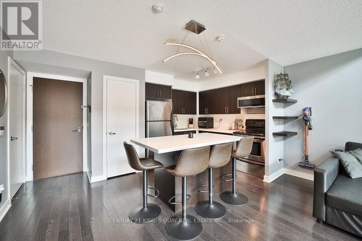 Property Photo:  80 Western Battery Road 212  ON M6K 3S1 