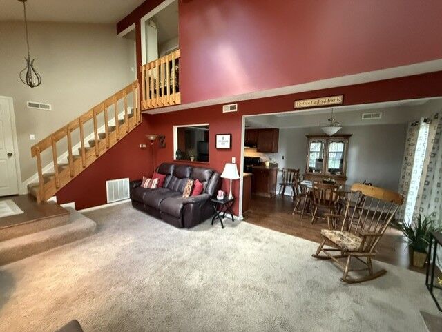 Property Photo:  2094 Foxknoll Drive  OH 45458 