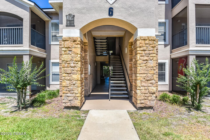 Property Photo:  940 Village Trail 6-103  FL 32127 