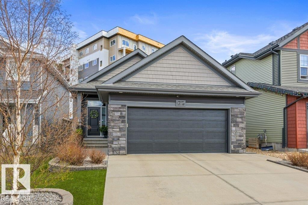 Property Photo:  2107 Redtail Common NW  AB T5S 0H4 