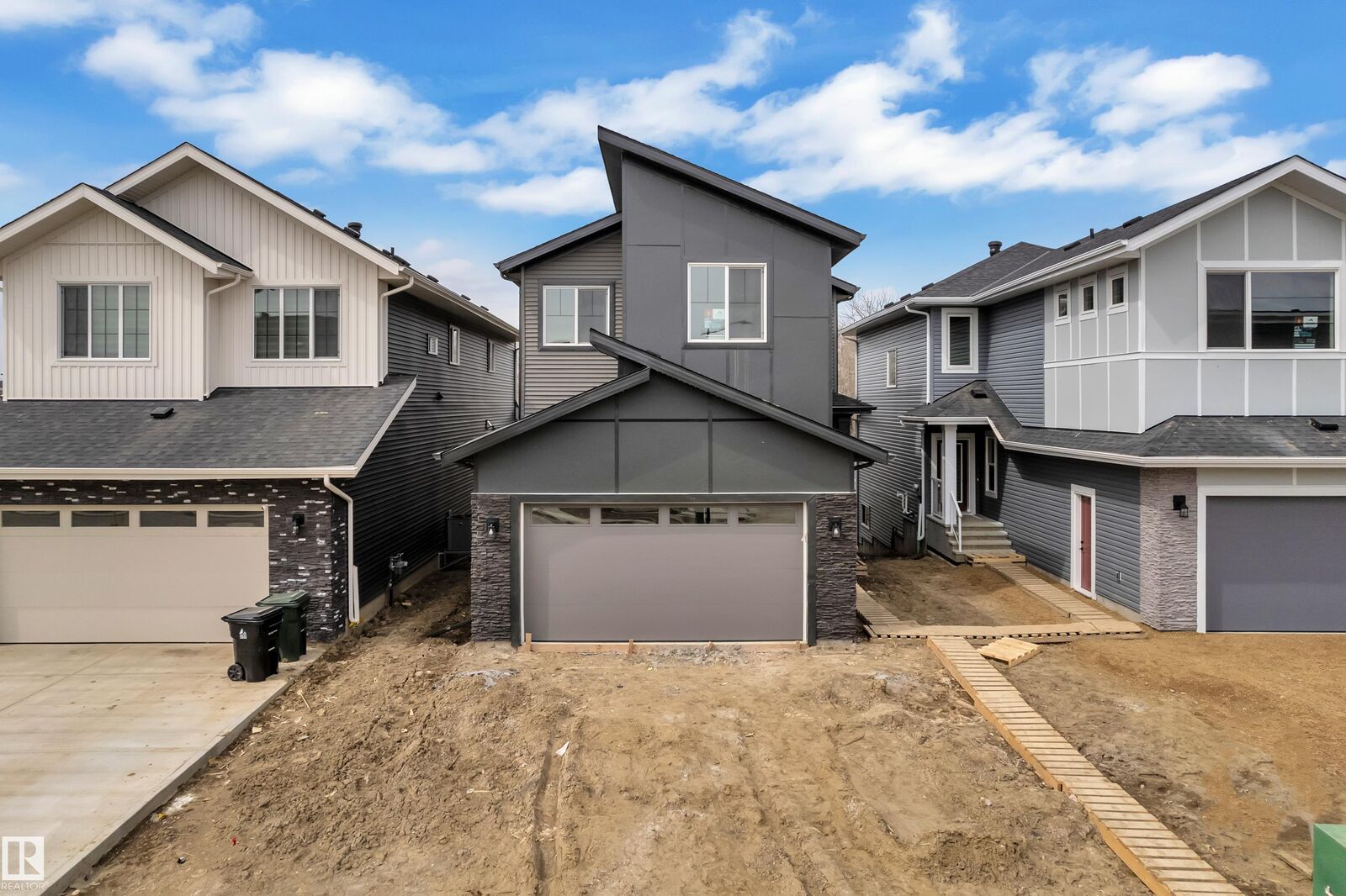 Property Photo:  39 Norwyck Way  AB T7X 4E9 