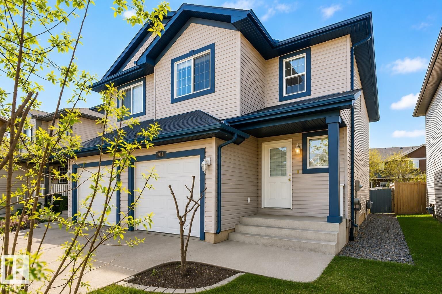Property Photo:  704 83 Street SW  AB T6X 1L6 