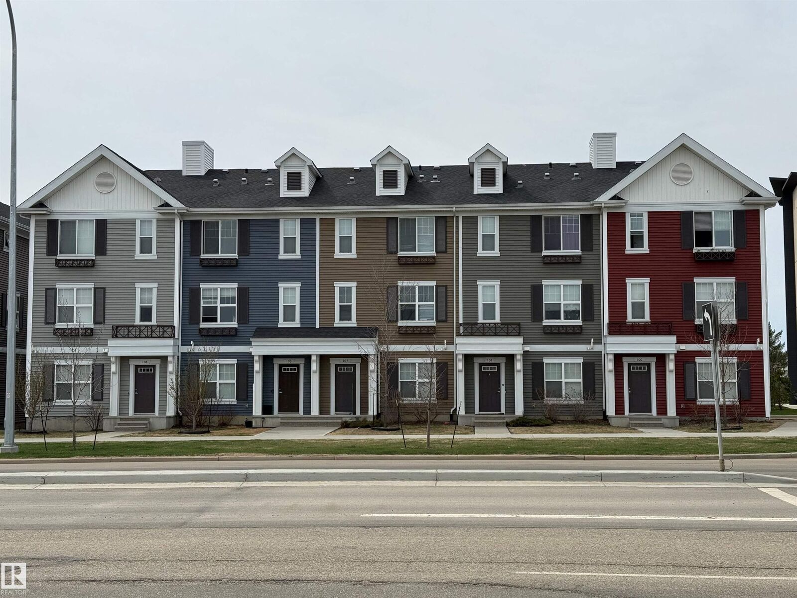 Property Photo:  8530 94 Street 106  AB T8L 0V8 