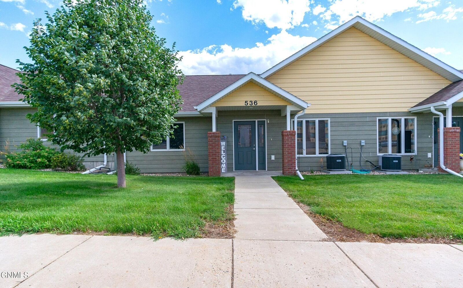 Property Photo:  536 Elks Drive  ND 58601 