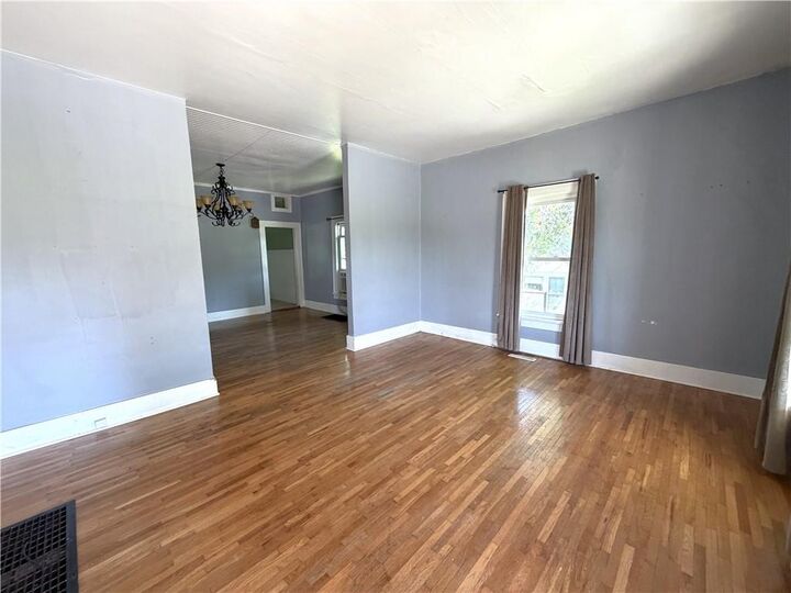 Property Photo: 432 Woodrow Street MO 64601