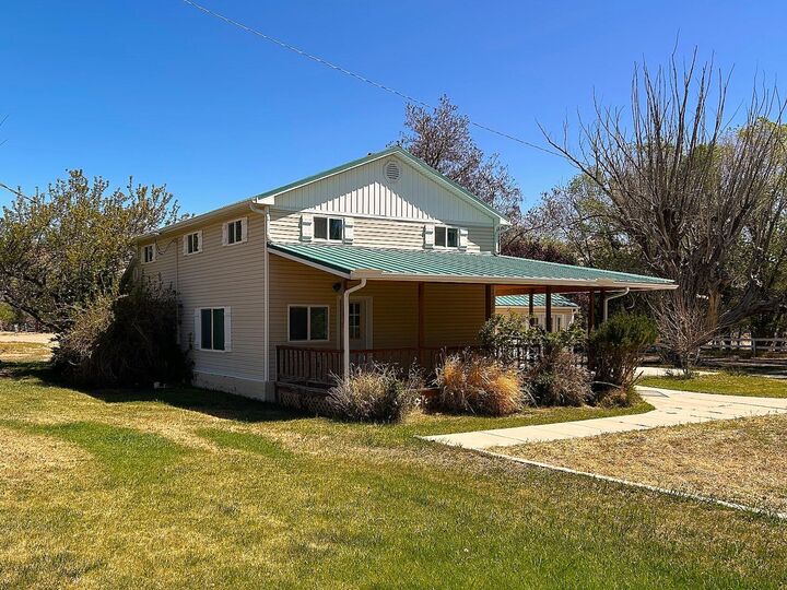 Property Photo:  280 N 300 E  UT 84726 