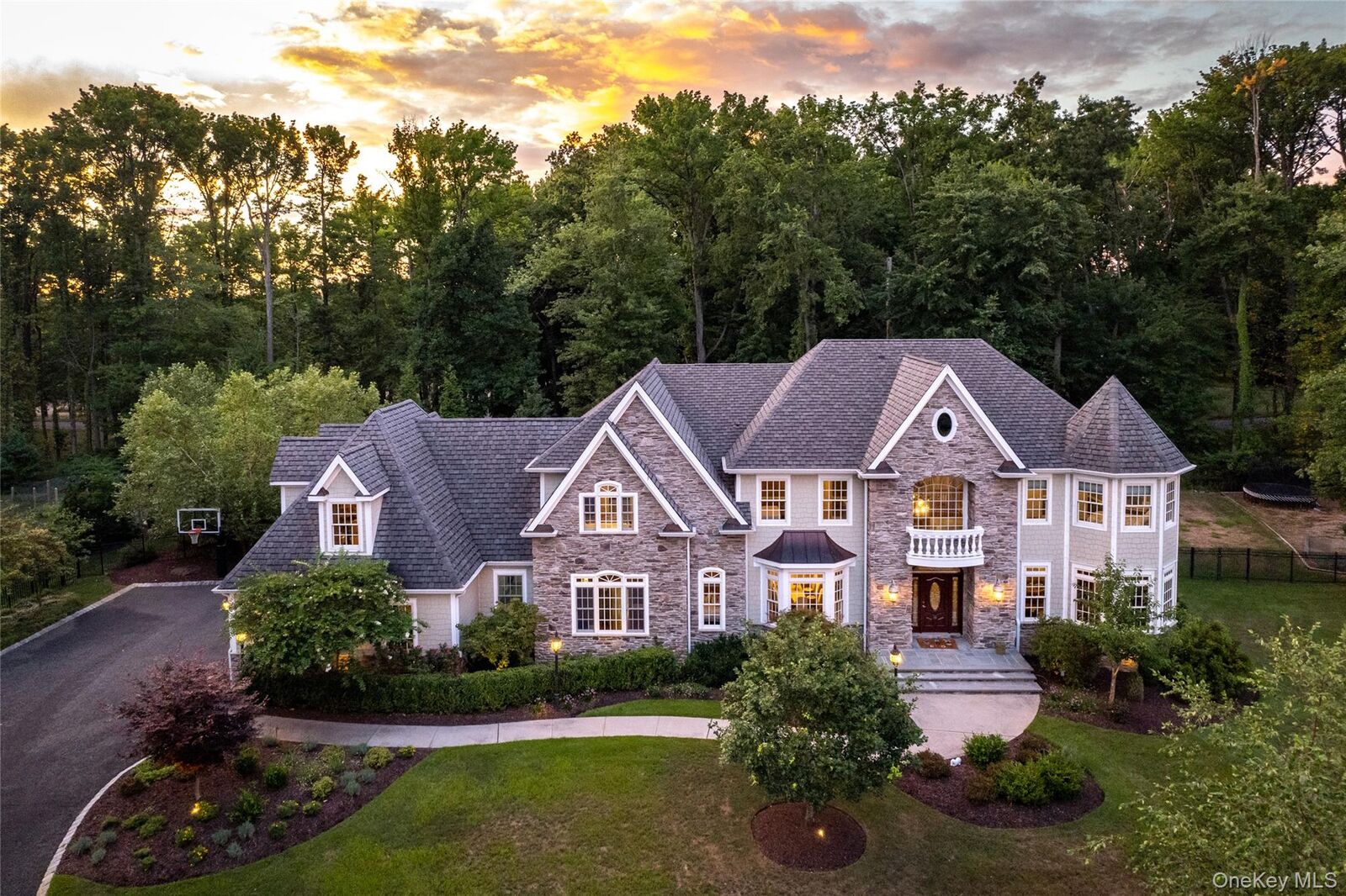 Property Photo:  14 Kopac Lane  NY 10964 