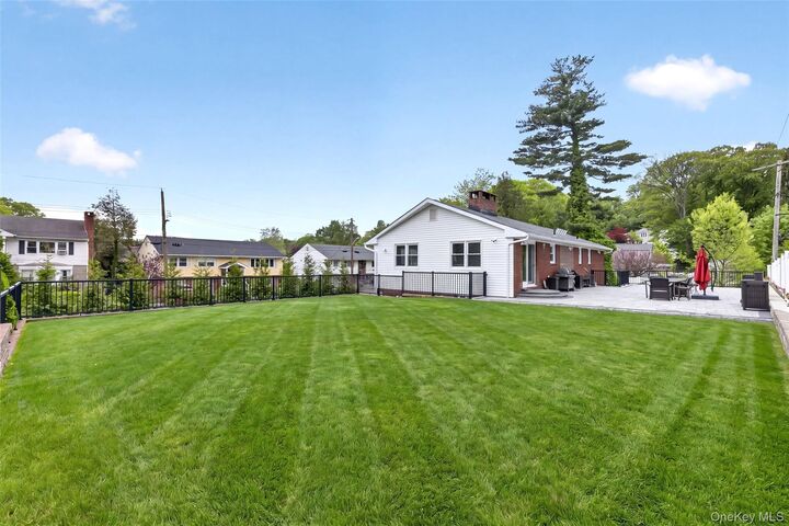 Property Photo: 15 Cambridge Avenue NY 10707
