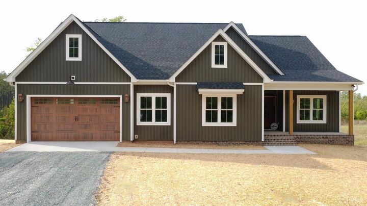 Property Photo:  405 Hixburg Road  VA 23958 