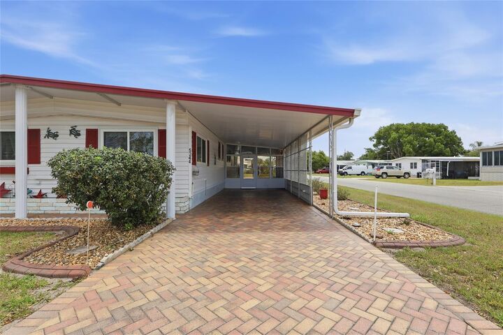 Property Photo:  5244 Mohawk Street  FL 33542 