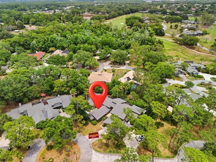 Property Photo: 5344 Cobblestone Court FL 33543