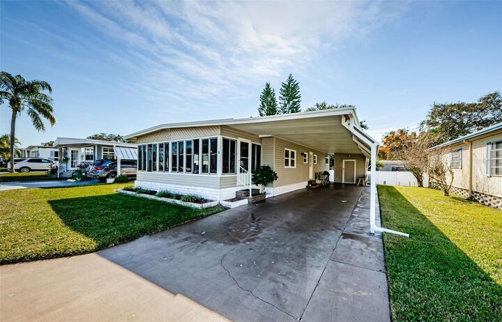 Property Photo:  39820 US Highway 19 N 15  FL 34689 