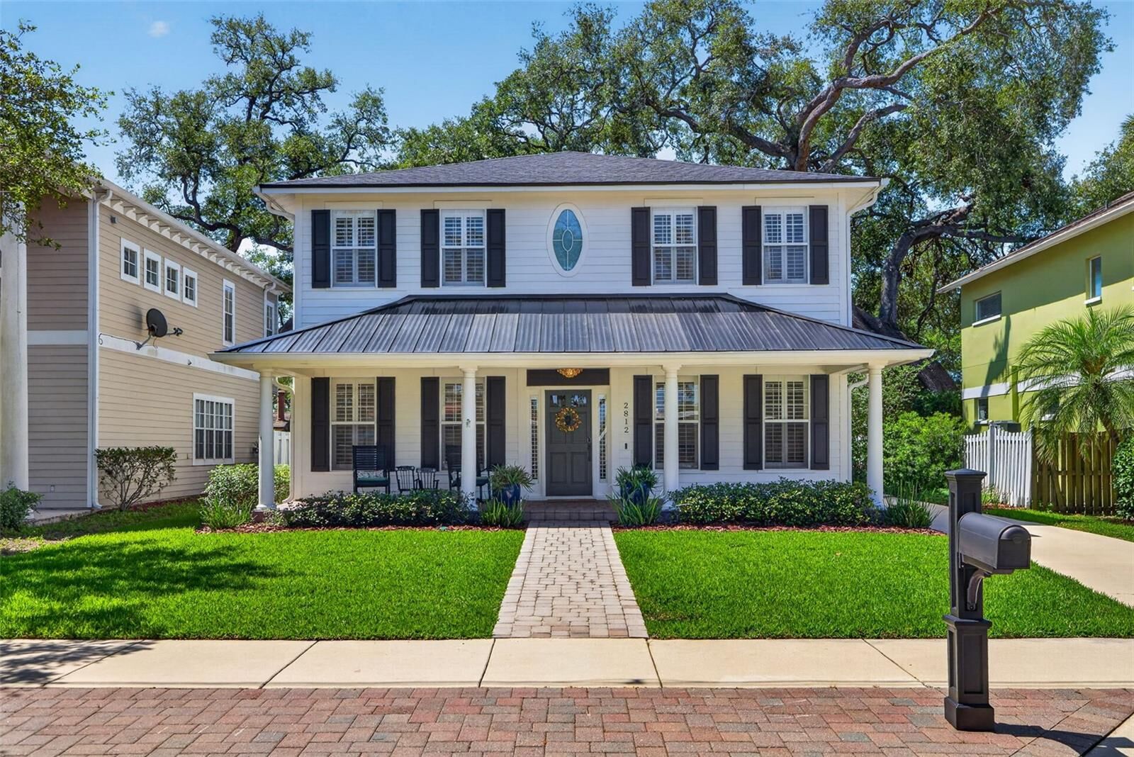 Property Photo: 2812 W Paxton Avenue FL 33611