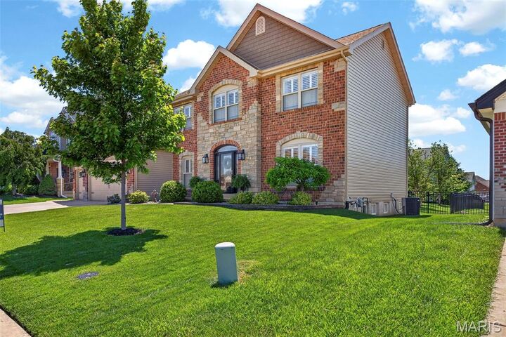 Property Photo:  124 Central Park Avenue  MO 63385 