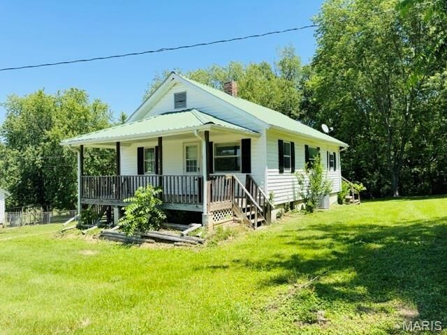 Property Photo: 414 Howard Street MO 63755
