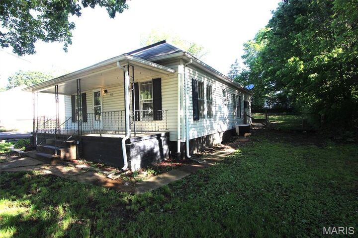 Property Photo:  112 W Fite Street  MO 63601 