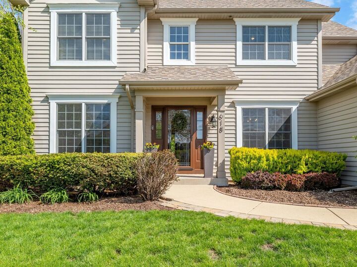 Property Photo: 618 Birch Street IL 60554