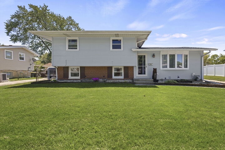 Property Photo:  2947 189th Street  IL 60438 