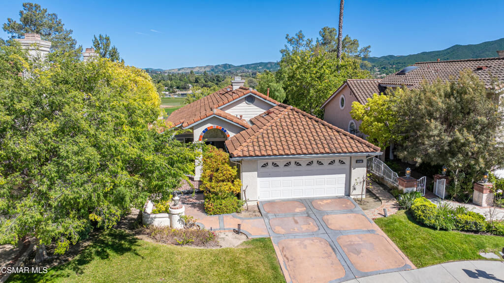 Property Photo:  1016 Cactus Court  CA 91320 
