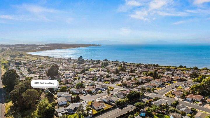 Property Photo:  266 Highlands Court  CA 94806 