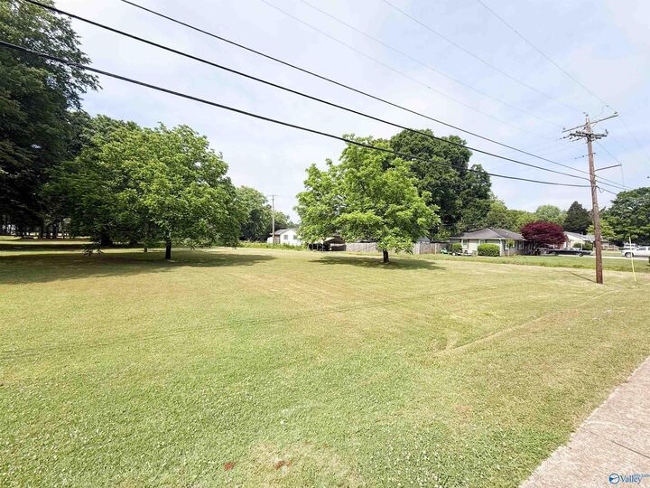 Property Photo:  0.8 Acres Washington Street  AL 35611 