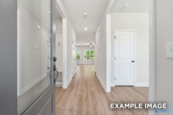 Property Photo:  3118 Joseph Drive SE  AL 35603 
