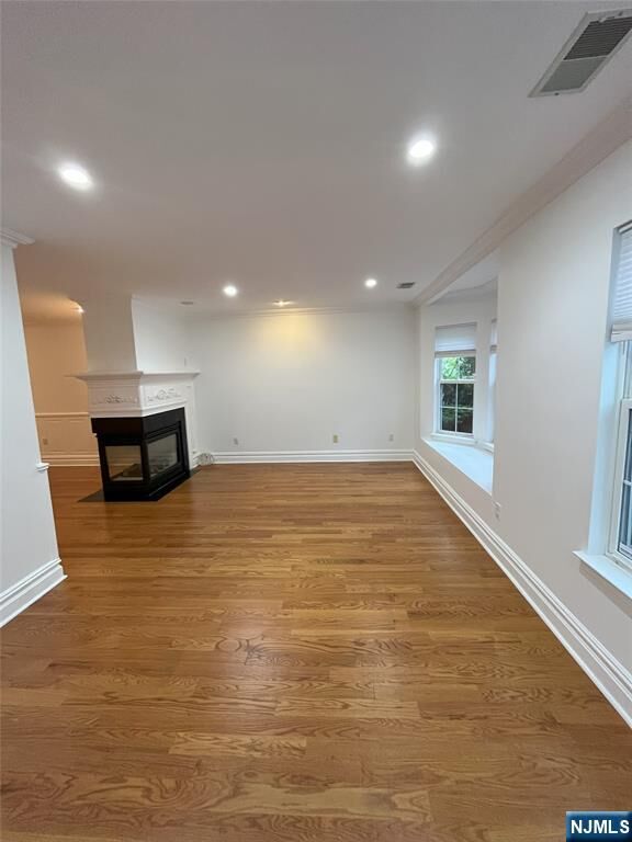 Property Photo:  2417 Stanhope Court  NJ 07430 