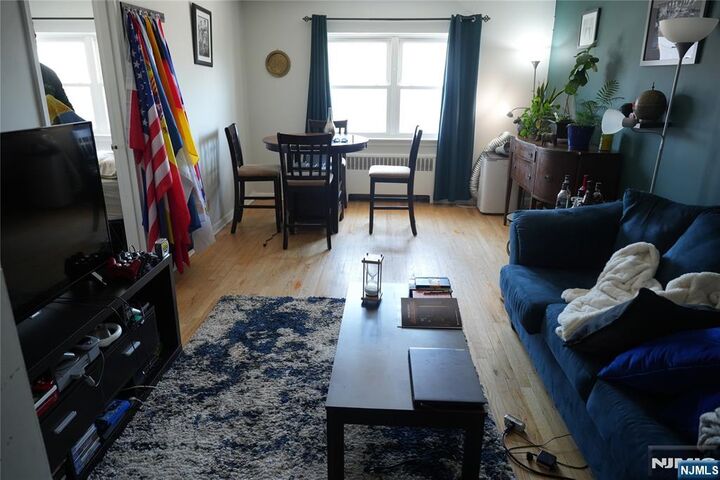 Property Photo:  61 Brighton Avenue 10  NJ 07109 