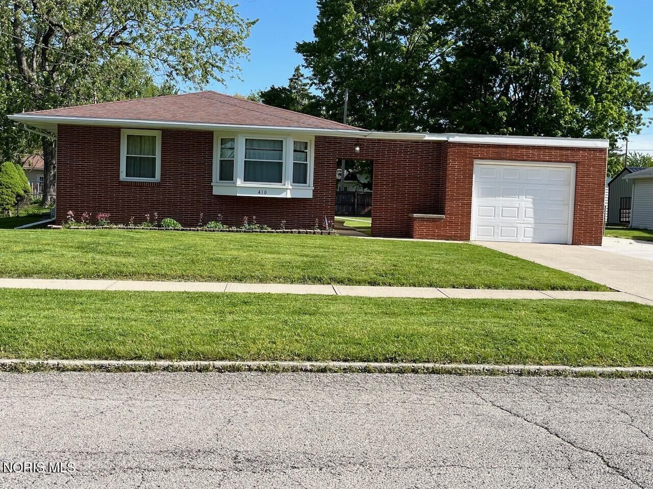 Property Photo: 410 Prentiss Avenue OH 45840