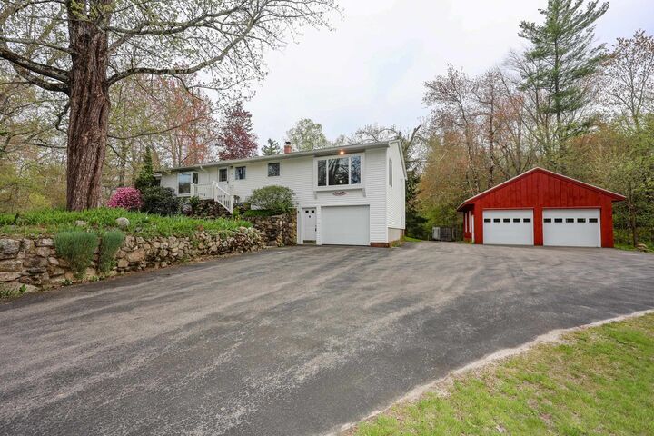 Property Photo:  78 Amherst Road  NH 03454 