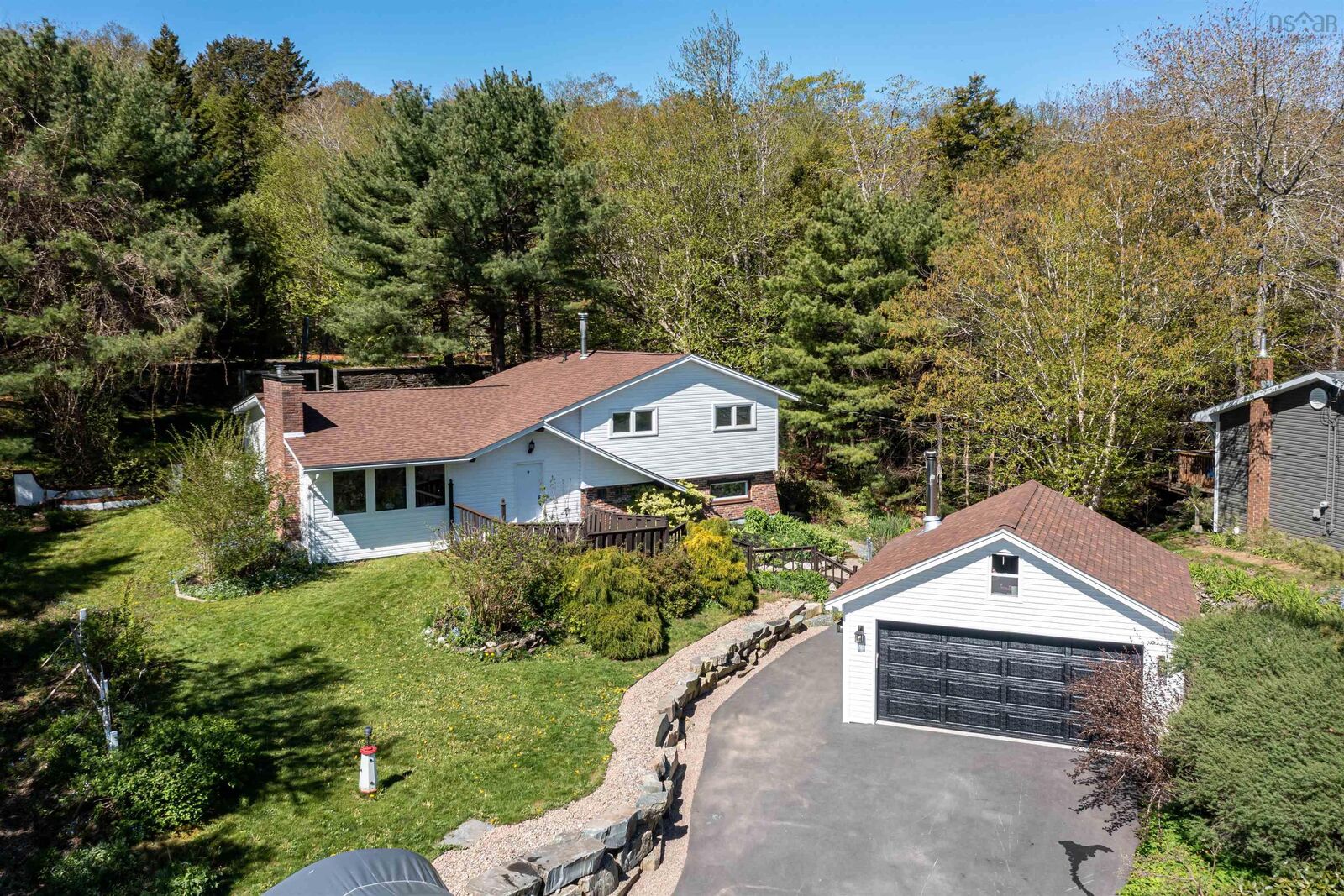 Property Photo:  28 Beech Hill Drive  NS B3E 1A6 