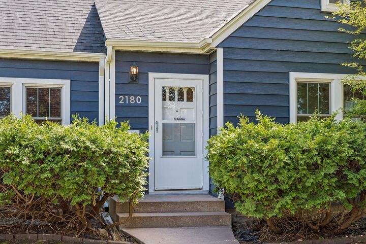 Property Photo:  2180 Bayard Avenue  MN 55116 