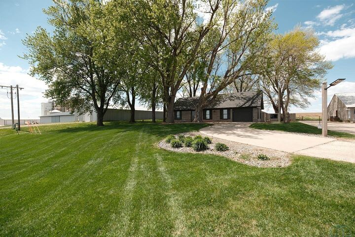 Property Photo:  4177 US 75 Avenue  IA 51250 