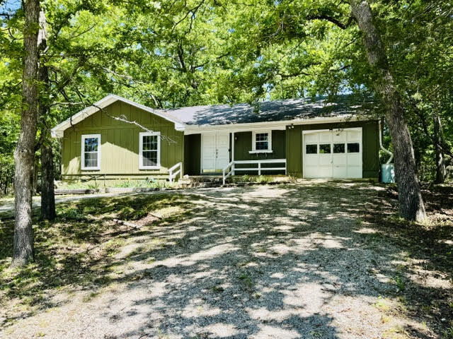Property Photo:  19 Walnut Avenue  AR 72631 