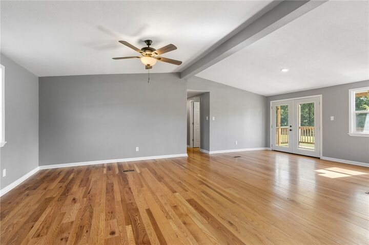 Property Photo:  6640 Lynx Lane  AR 72601 