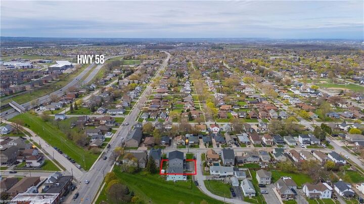 Property Photo:  3 Hagar Street  ON L2V 3J3 