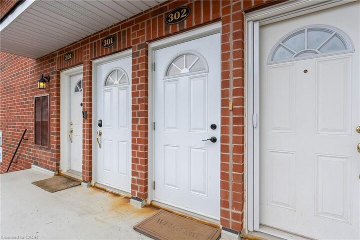 Property Photo:  111 Smits Cove 302  ON L0R 2A0 