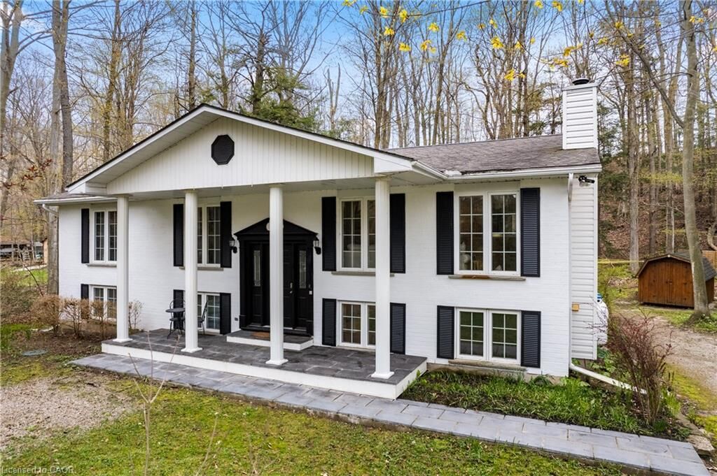 Property Photo:  46 Blairs Trail  ON N2Z 0B3 