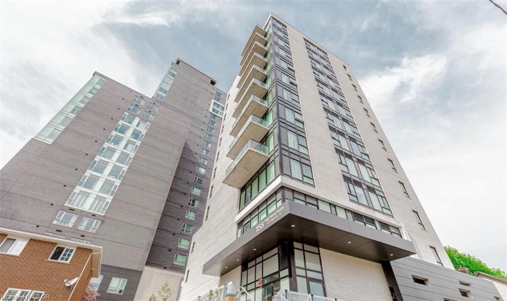 Property Photo:  158 King Street 1204  ON N2J 0E5 