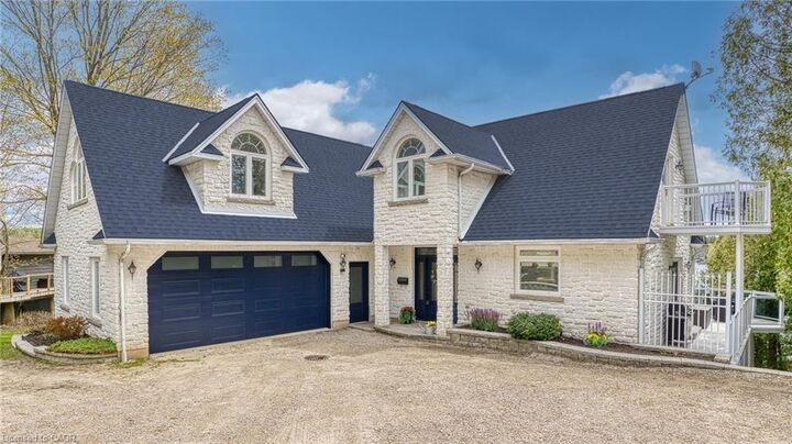 Property Photo:  461 Lake Rosalind Rd 4  ON N4N 3B9 