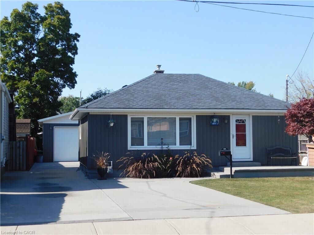 Property Photo:  625 Tate Avenue  ON L8H 6L4 
