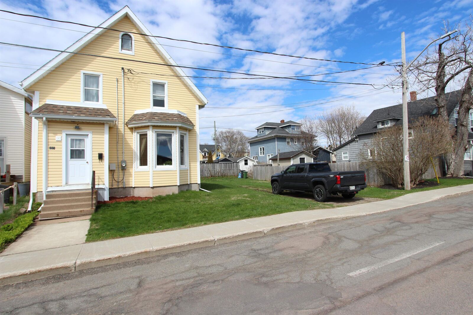 Property Photo:  223 Foundry Street  PE C1N 1E8 