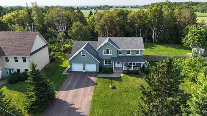 Property Photo: 233 Mountain Avenue PE C1N 6V6